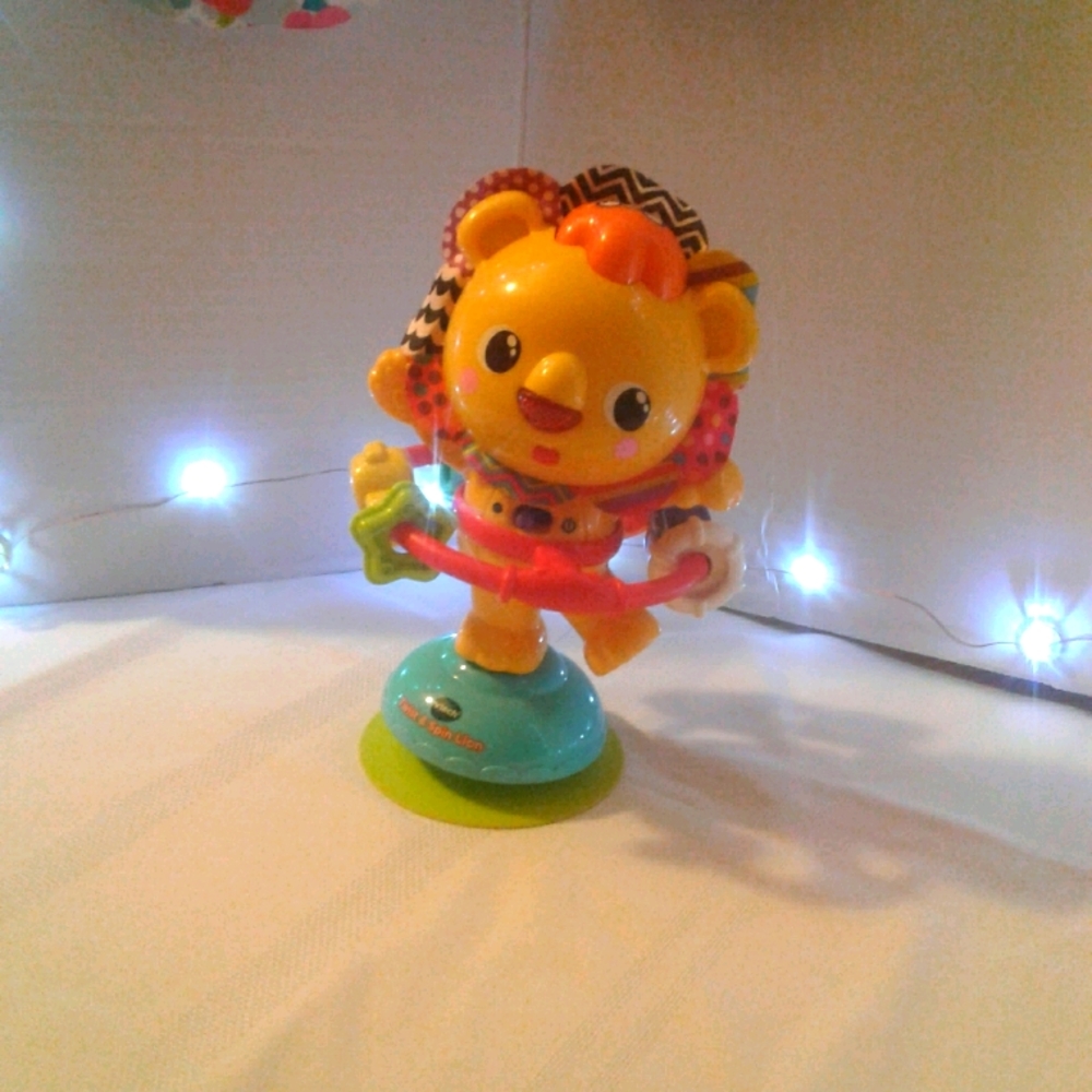 Vtech Twist & Spin Lion